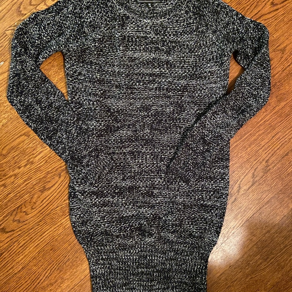 Women’s small sweater
